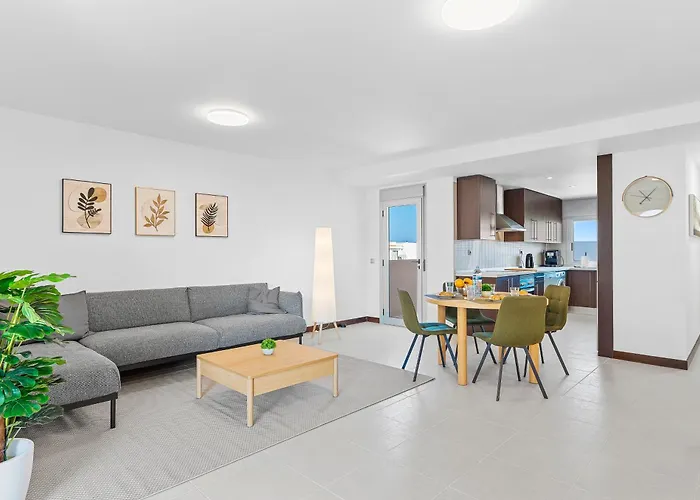 Family Deluxe Apartament *