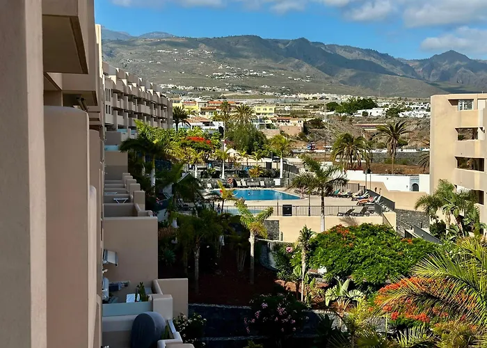 Family Deluxe Daire Playa Paraiso (Tenerife)